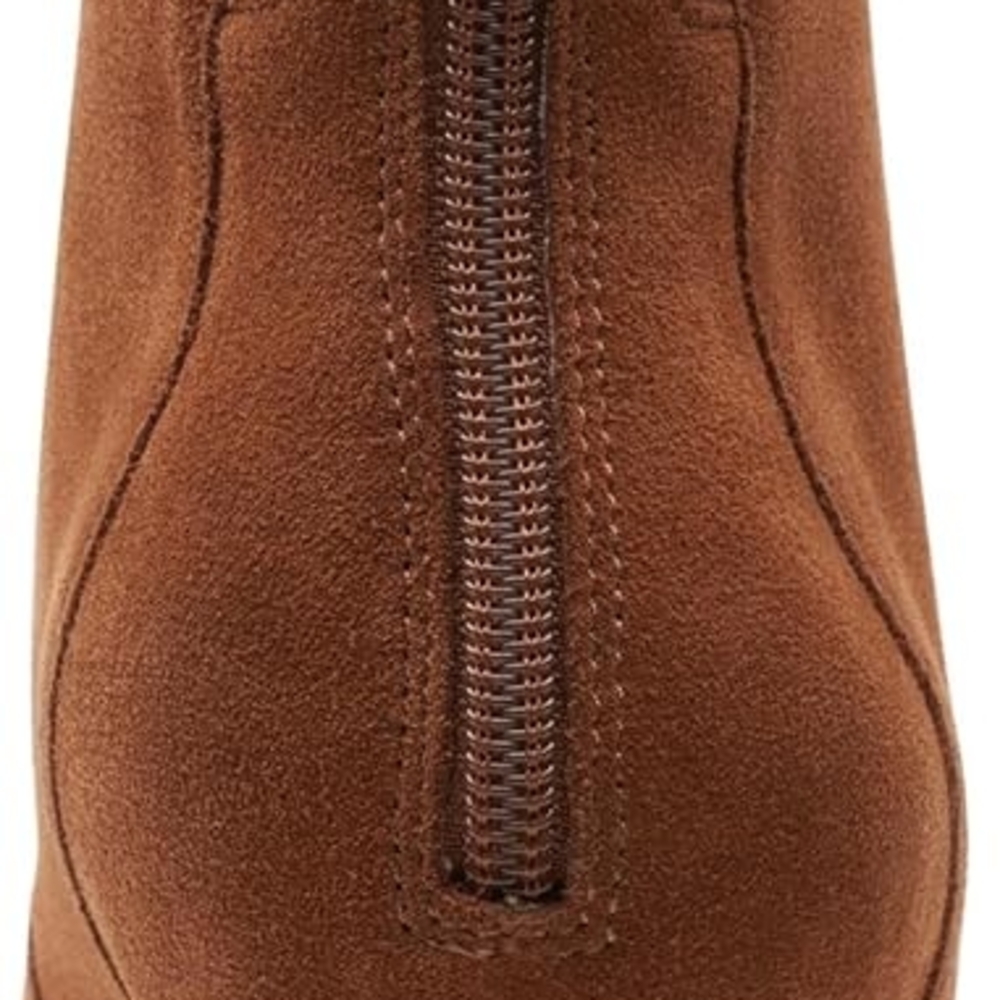 Clarks Tan Ankle Boots with Block Heel - Picture 2 of 4